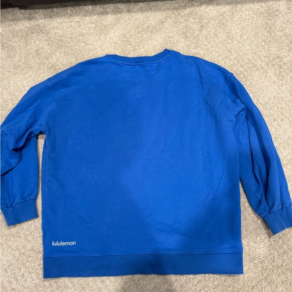 Lululemon Perfectly Oversized Crewneck - Picture 2 of 2
